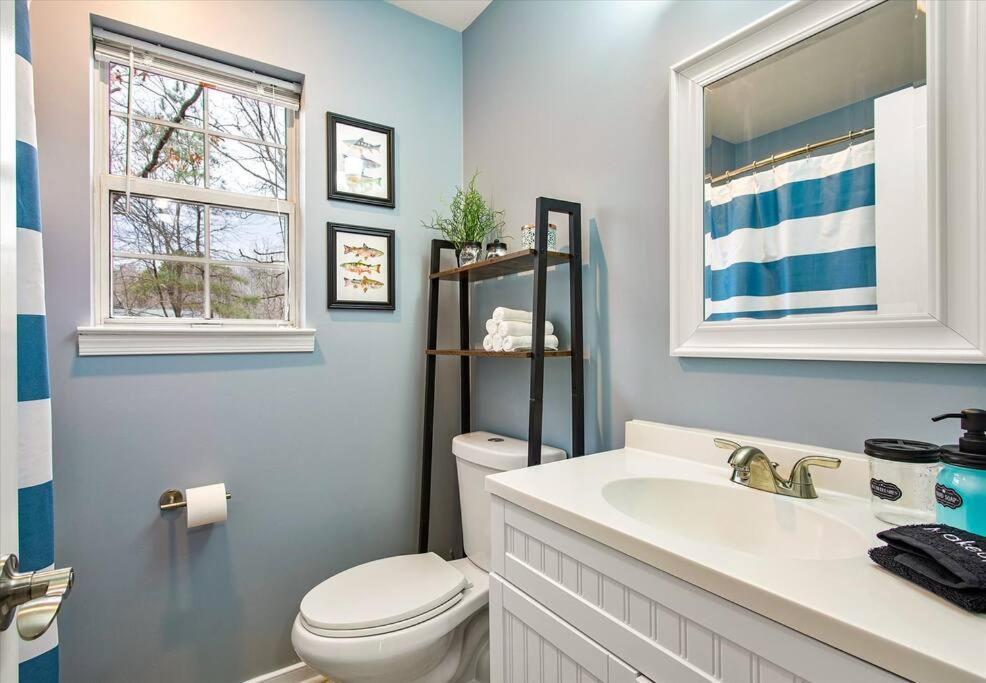 Charming 3-Bedroom Home In Heart Of Ashland Kültér fotó